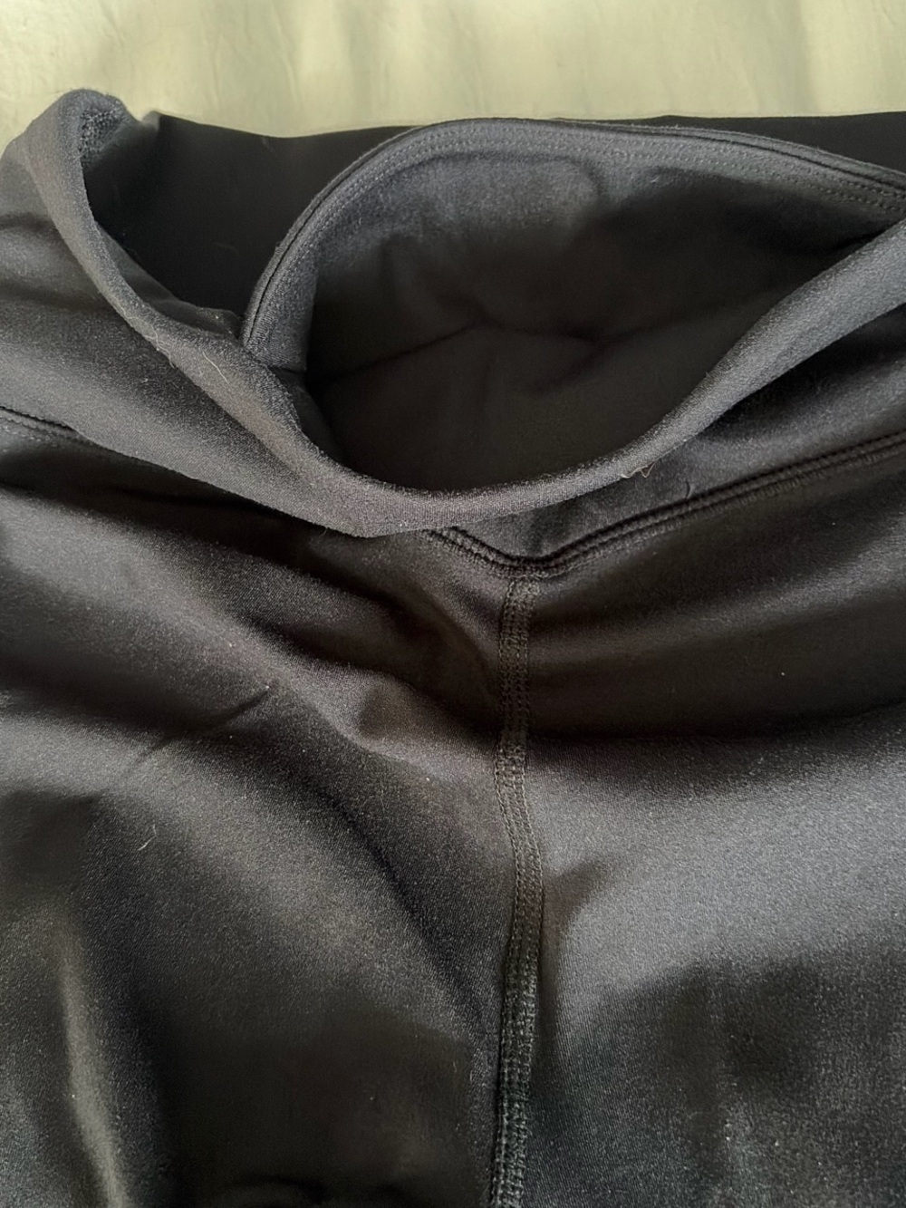 Fabletics Motion365 Black Performance Leggings - Picture 3 of 5